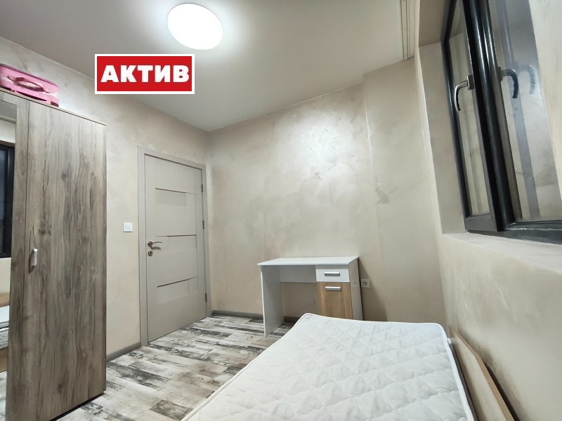 Продава 3-СТАЕН, гр. Търговище, Вароша, снимка 5 - Апартаменти - 53581193