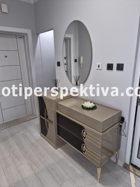 Продава 3-СТАЕН, гр. Пловдив, Кючук Париж, снимка 2 - Апартаменти - 53884664