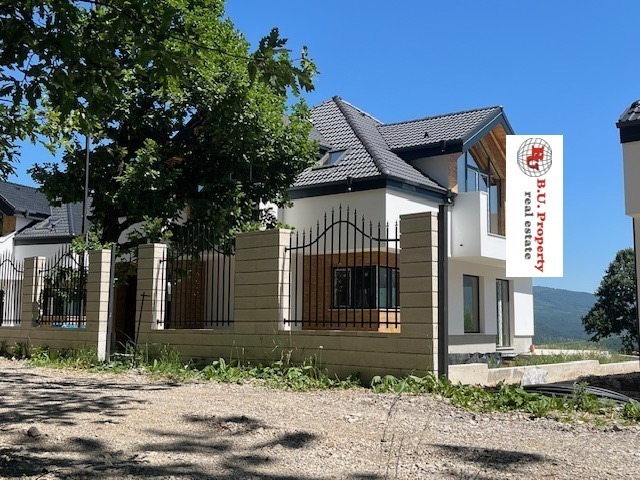 Til salg  Hus region Pernik , Kladnitsa , 242 kvm | 57578482 - billede [8]
