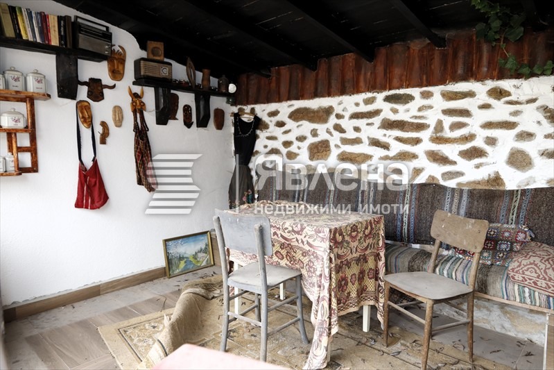 Продава КЪЩА, с. Свежен, област Пловдив, снимка 4 - Къщи - 54459231