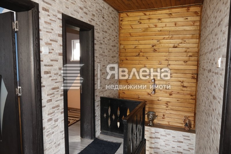 Продава КЪЩА, с. Свежен, област Пловдив, снимка 10 - Къщи - 54459231