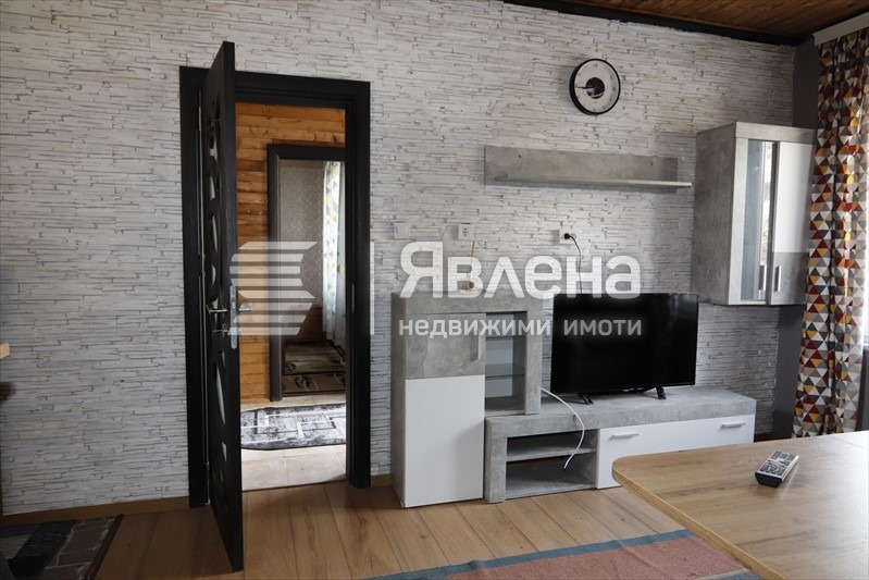 Продава КЪЩА, с. Свежен, област Пловдив, снимка 6 - Къщи - 54459231