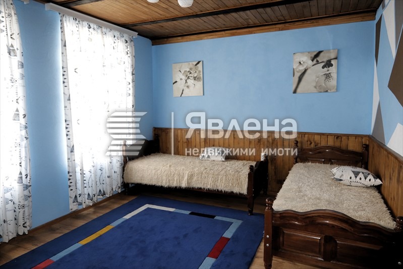 Продава КЪЩА, с. Свежен, област Пловдив, снимка 11 - Къщи - 54459231
