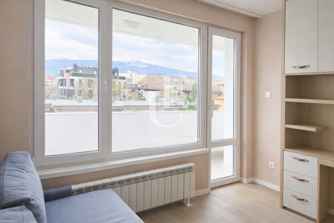 Продава 4-СТАЕН, гр. София, Гео Милев, снимка 3 - Апартаменти - 53892754