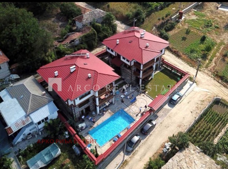 Продава КЪЩА в област Благоевград, гр. Гоце Делчев - 760 кв.м / 800 000 € » 1 564 664.00 лв., АРКО РИЪЛ ЕСТЕЙТ