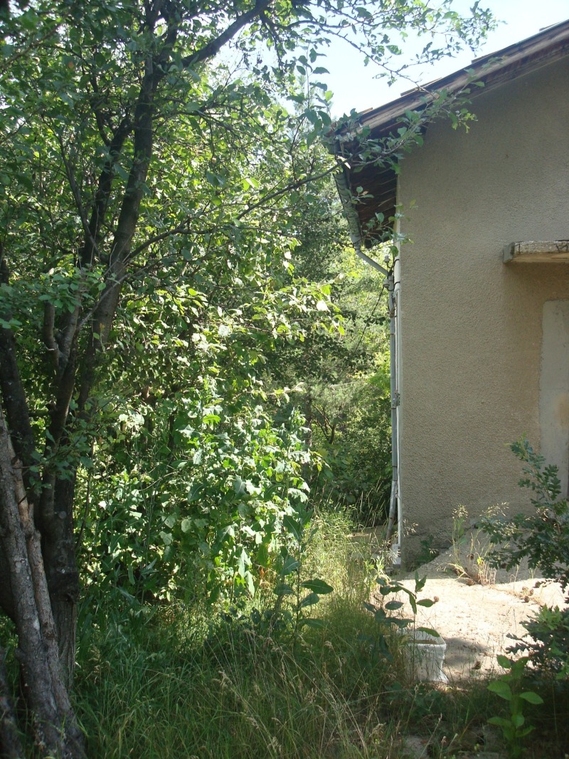 Продава КЪЩА, гр. София, с. Герман, снимка 8 - Къщи - 52469309