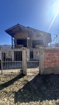 Продава КЪЩА, област Ловеч, гр. Троян • 85000 € / 166245.55 лв. • 84867045 3