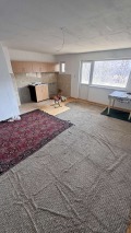 Продава КЪЩА, област Ловеч, гр. Троян • 85000 € / 166245.55 лв. • 84867045 7