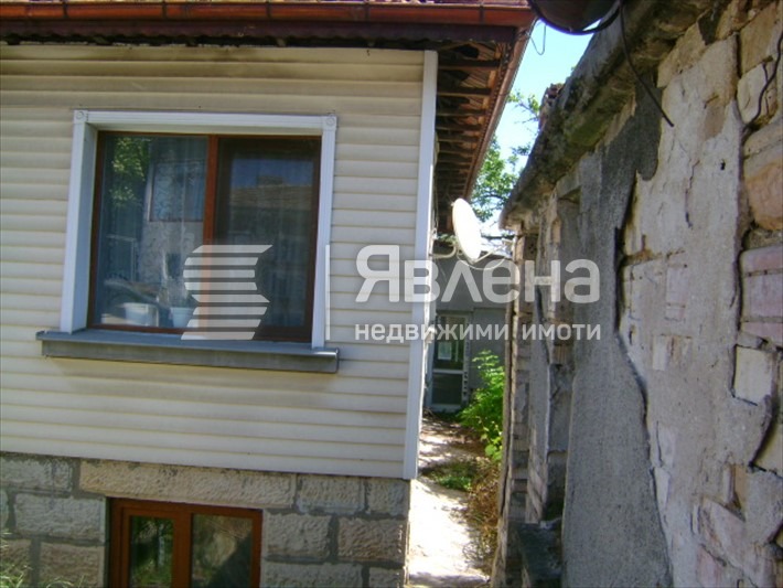 Продава КЪЩА, гр. Разград, Център, снимка 3 - Къщи - 55193135