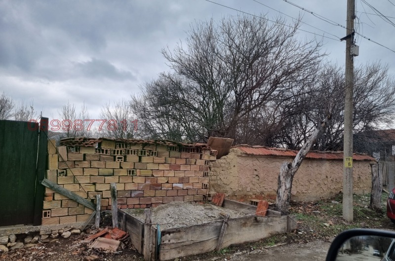 Продава ПАРЦЕЛ, с. Правда, област Велико Търново