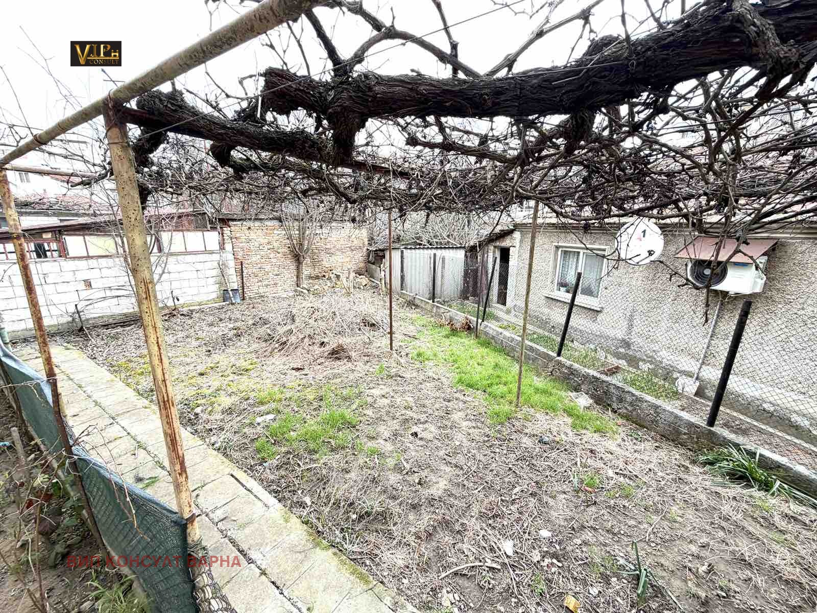 Продава ЕТАЖ ОТ КЪЩА, гр. Варна, Аспарухово