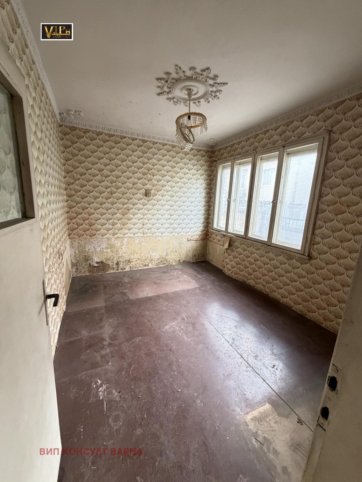 Продава ЕТАЖ ОТ КЪЩА, гр. Варна, Аспарухово, снимка 4 - Етаж от къща - 53908065