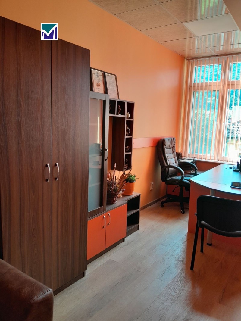 Продава ОФИС в град Враца, Център - 22 кв.м / 35 500 € » 69 431.97 лв., МОНОГРАМ-ИНДУСТРИАЛНИ И ЛОГИСТИЧНИ ИМОТИ