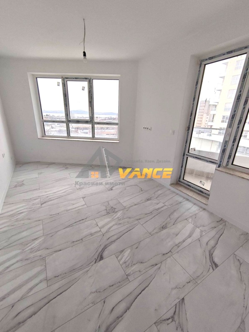 Продава 2-СТАЕН, гр. Бургас, Славейков, снимка 3 - Апартаменти - 53520785