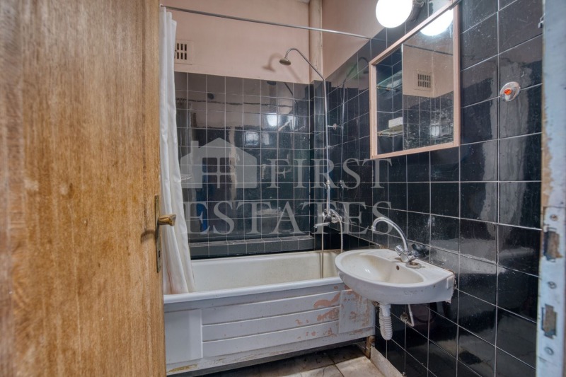 Продава 3-СТАЕН, гр. София, Лозенец, снимка 13 - Апартаменти - 52639514