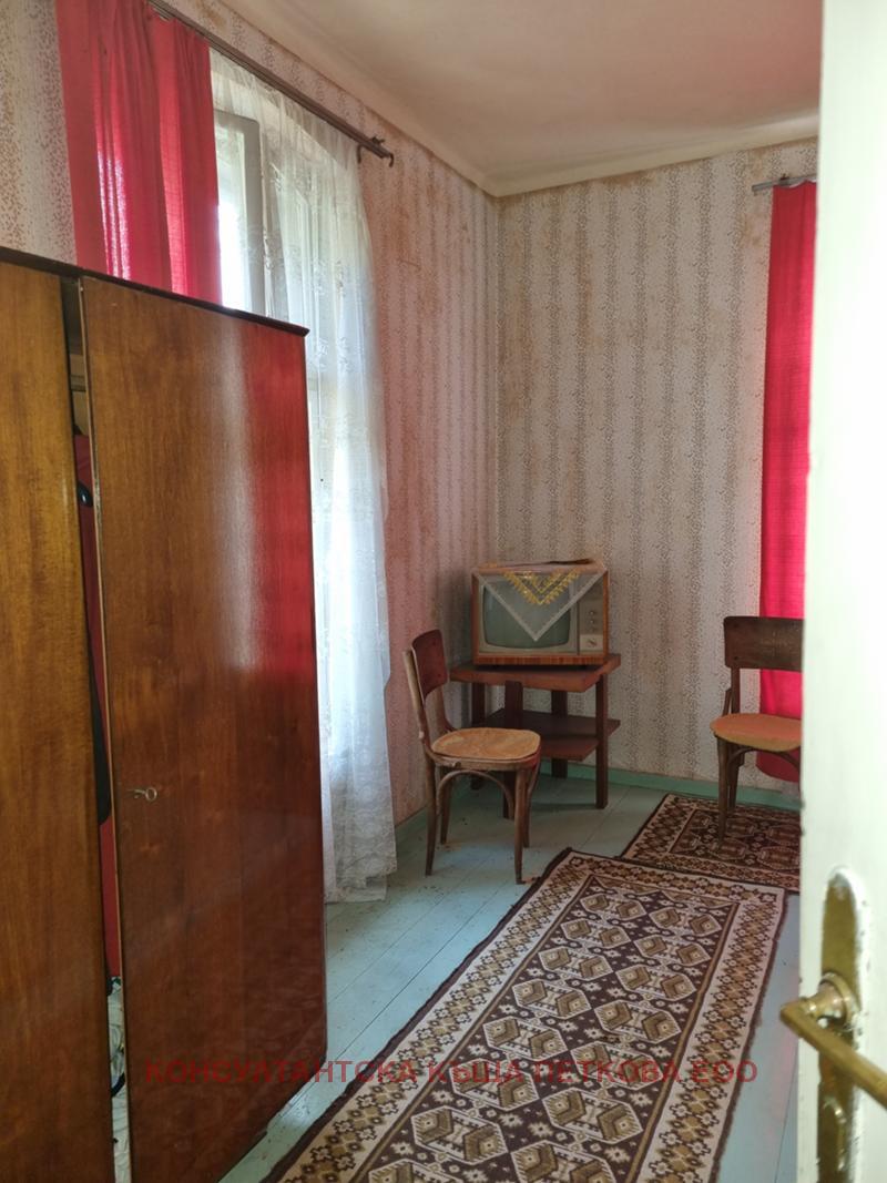 Продава  Етаж от къща град Ловеч , Център , 105 кв.м | 49402775 - изображение [7]