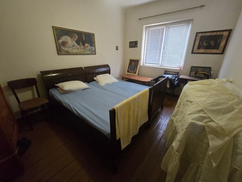 Продава КЪЩА, гр. Петрич, област Благоевград, снимка 12 - Къщи - 52506222