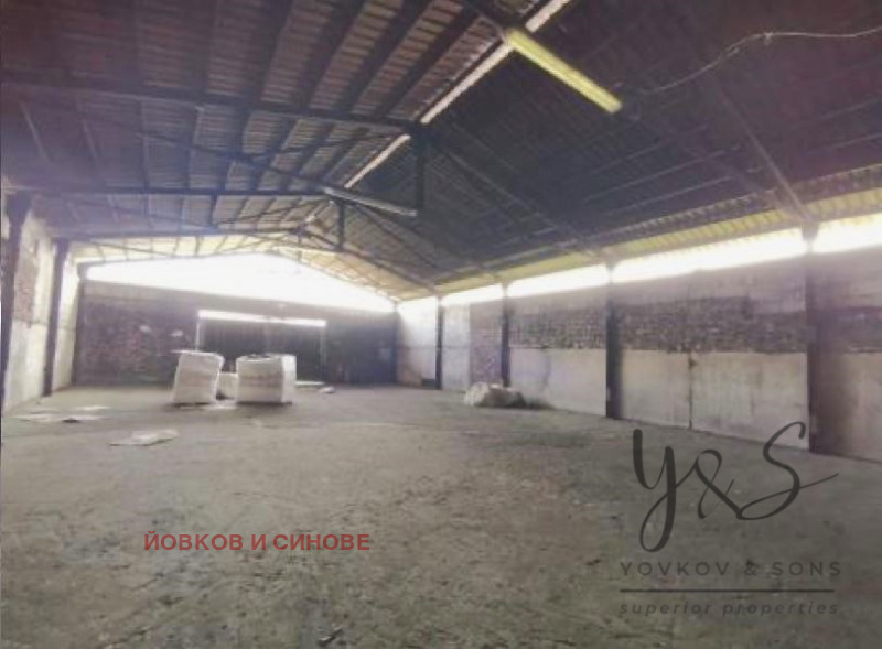 Продаја  Индустријска зграда регион Пловдив , Красново , 780 м2 | 77357703