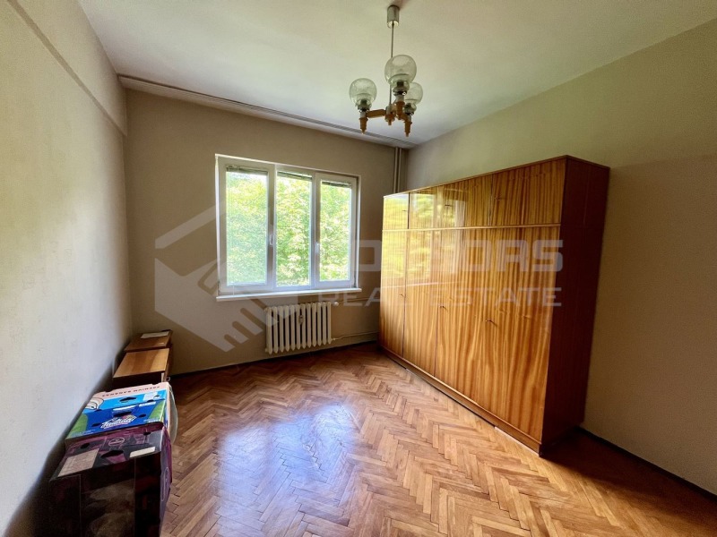 De vânzare  1 dormitor Sofia , Hipodruma , 70 mp | 15988983 - imagine [2]