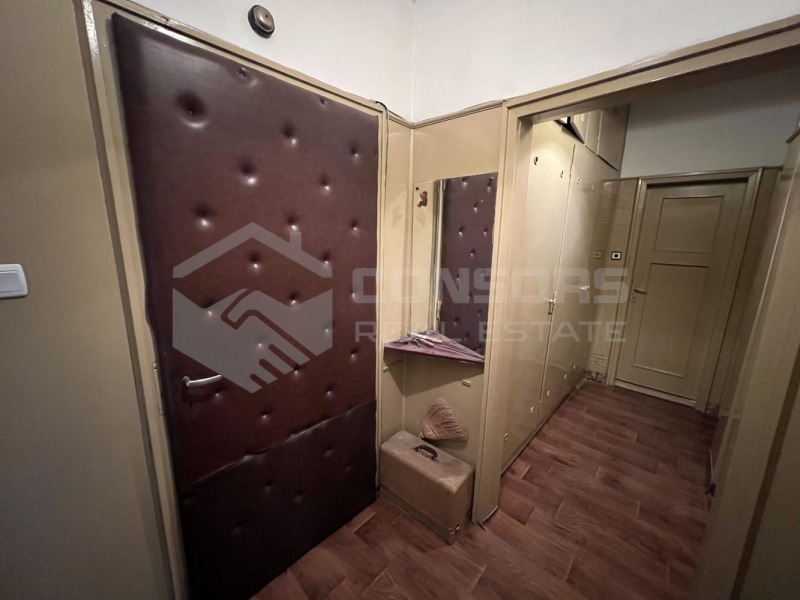 De vânzare  1 dormitor Sofia , Hipodruma , 70 mp | 15988983 - imagine [6]