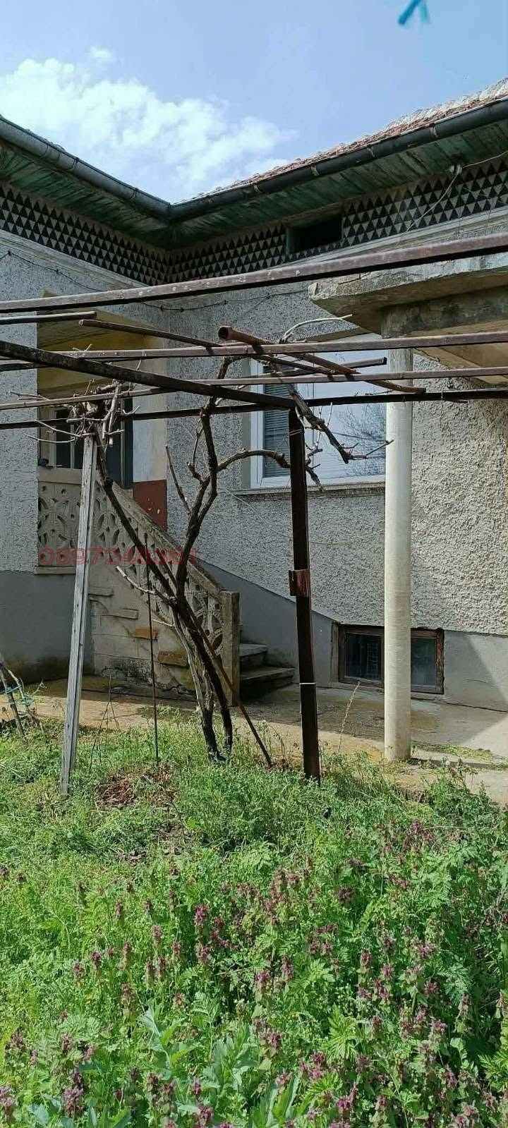 Продава КЪЩА, с. Страхилово, област Велико Търново