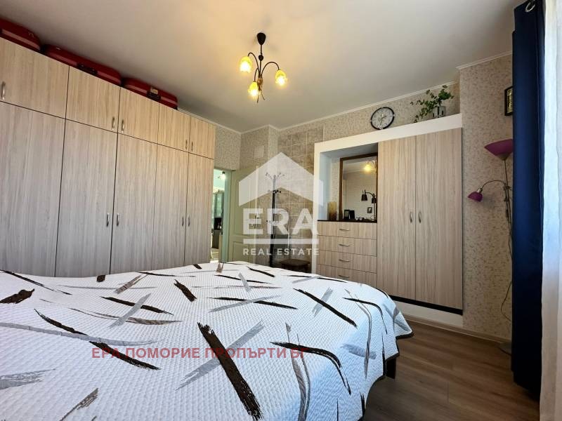 Продава КЪЩА, с. Подвис, област Бургас, снимка 14 - Къщи - 54618211
