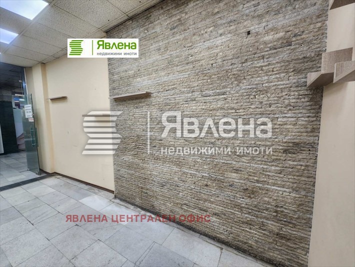 Продава МАГАЗИН, гр. София, Център, снимка 3 - Магазини - 48312857