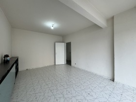   , ,  8