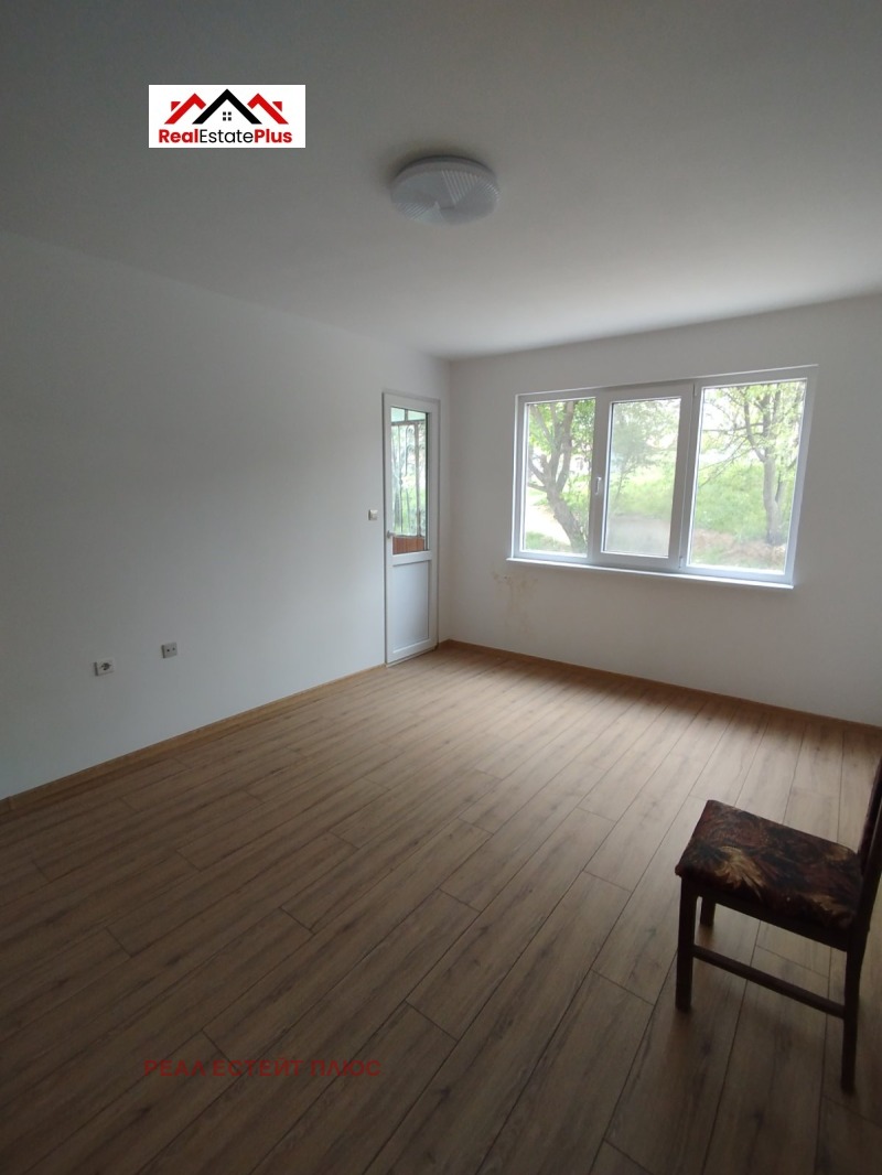 De vânzare  1 dormitor Pleven , Storgoziia , 52 mp | 24066529 - imagine [3]