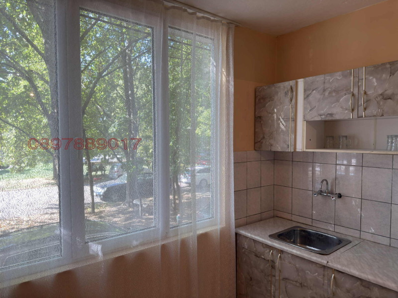 Продава 2-СТАЕН, гр. Радомир, област Перник, снимка 3 - Апартаменти - 52754639