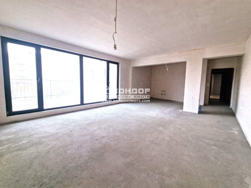 Zu verkaufen  2 Schlafzimmer Plowdiw , Zentar , 133 qm | 19778797 - Bild [2]