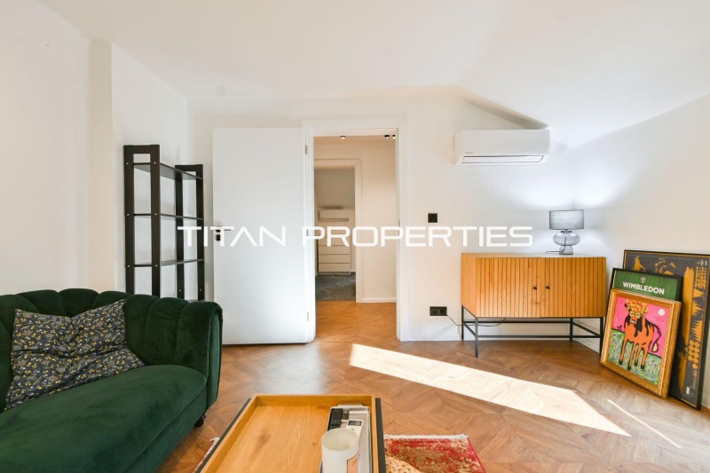 Продава МНОГОСТАЕН, гр. София, Център, снимка 3 - Апартаменти - 52872699