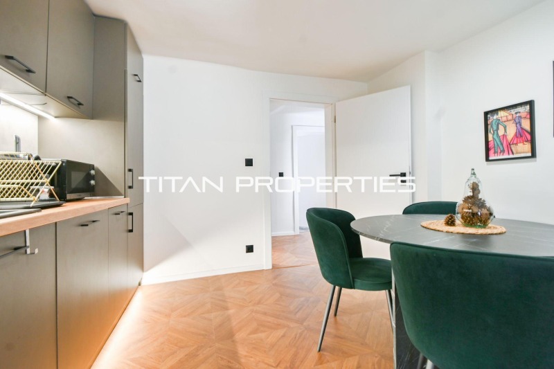 Продава МНОГОСТАЕН, гр. София, Център, снимка 5 - Апартаменти - 52872699