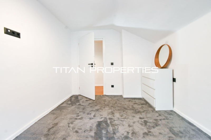 Продава МНОГОСТАЕН, гр. София, Център, снимка 8 - Апартаменти - 52872699