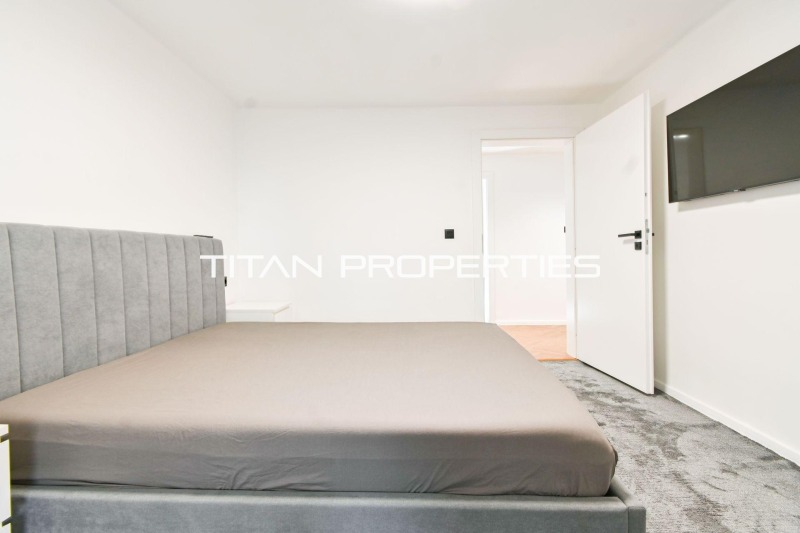 Продава МНОГОСТАЕН, гр. София, Център, снимка 7 - Апартаменти - 52872699