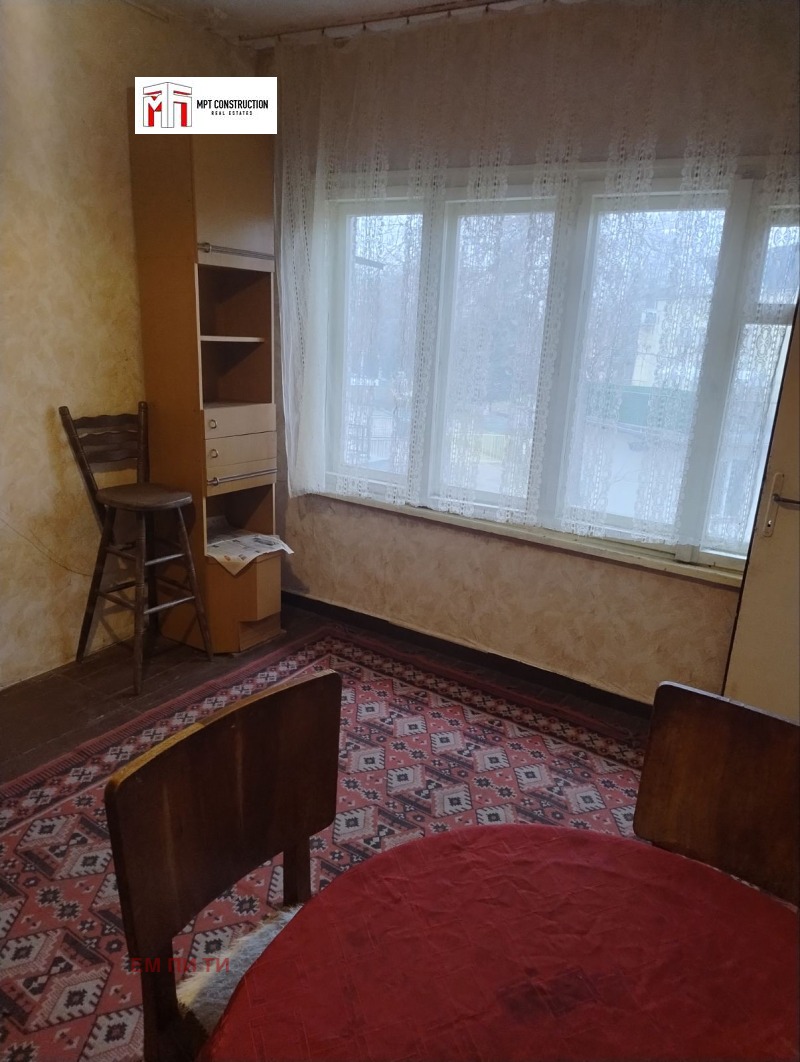 Продава ЕТАЖ ОТ КЪЩА, гр. Пловдив, Захарна фабрика, снимка 10 - Етаж от къща - 53534689