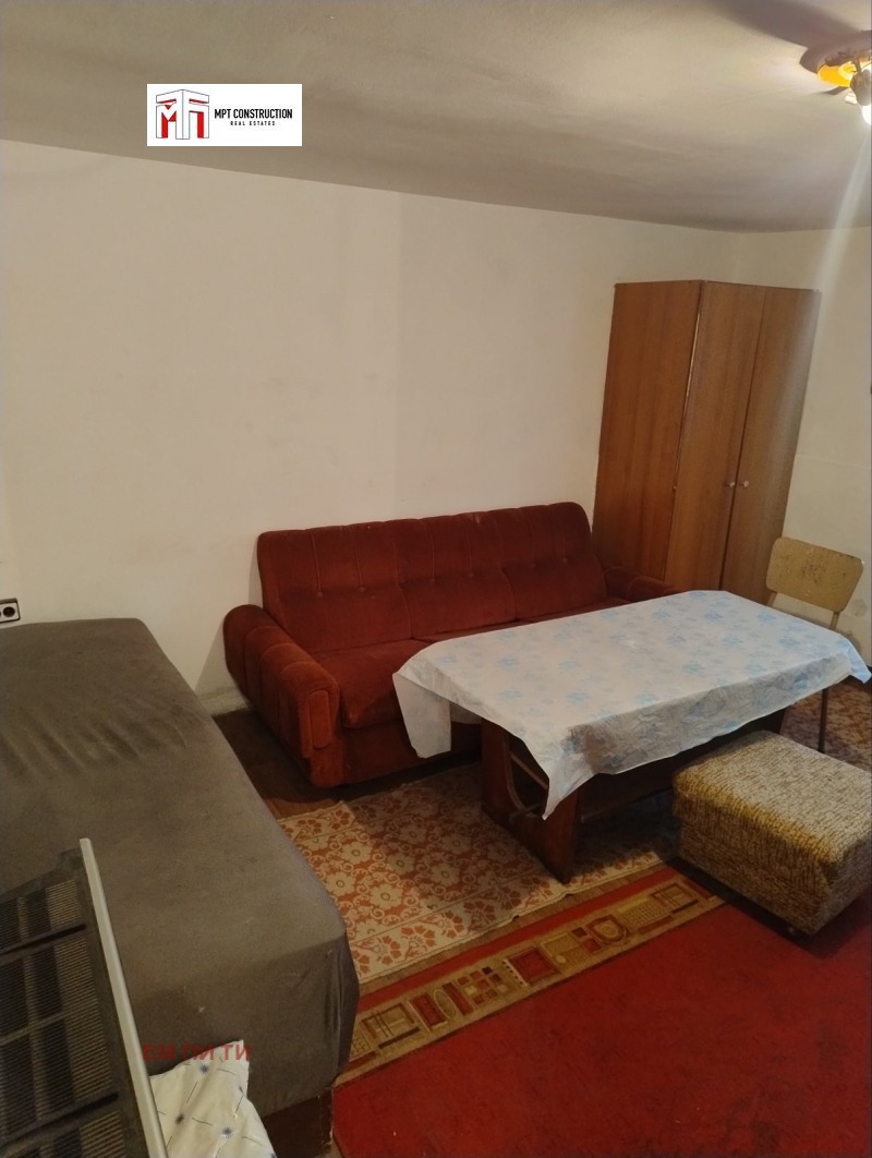 Продава ЕТАЖ ОТ КЪЩА, гр. Пловдив, Захарна фабрика, снимка 14 - Етаж от къща - 53534689