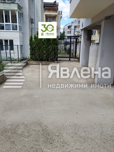 Продава ГАРАЖ, ПАРКОМЯСТО, гр. Варна, Владислав Варненчик 1, снимка 2 - Гаражи и паркоместа - 55193870
