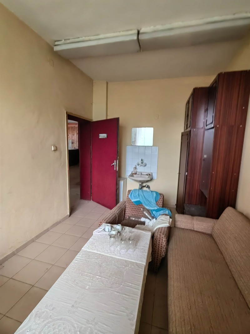 Продава БИЗНЕС ИМОТ, гр. Калофер, област Пловдив, снимка 9 - Други - 50819923