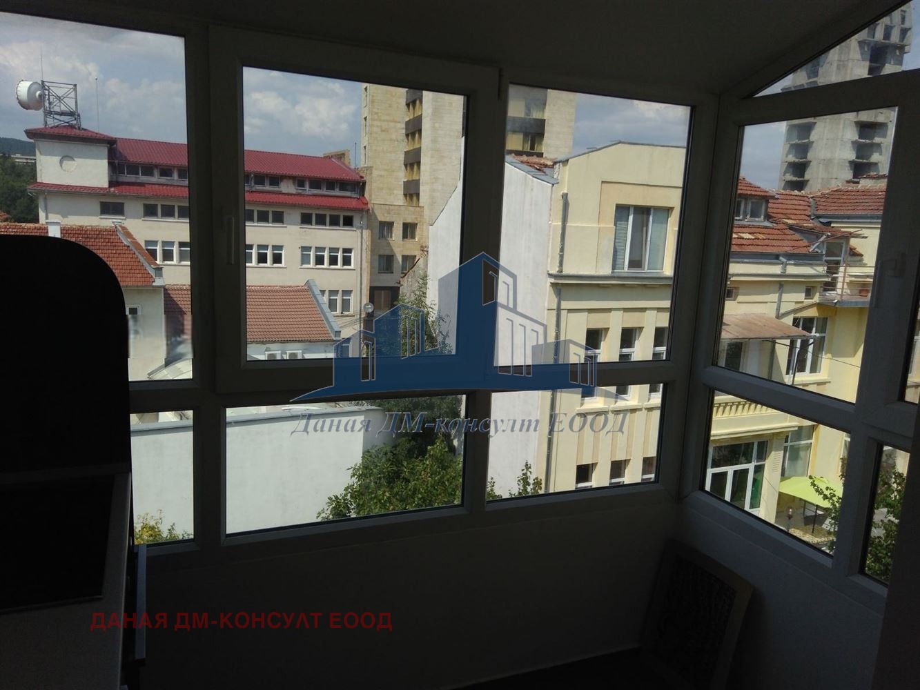 Продава ЕТАЖ ОТ КЪЩА, гр. Шумен, Център, снимка 3 - Етаж от къща - 54623923