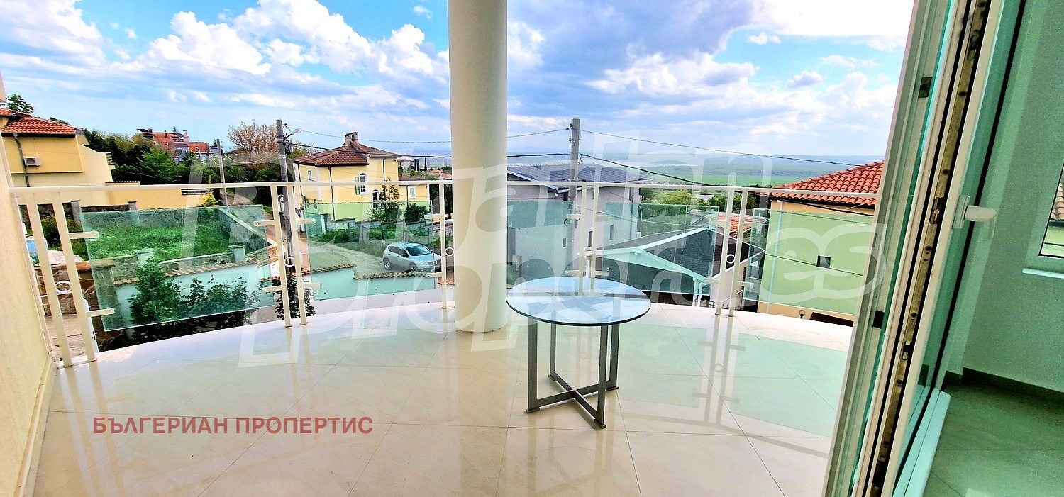 Продава КЪЩА, с. Кошарица, област Бургас, снимка 3 - Къщи - 54970101