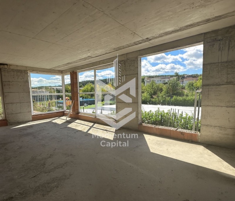 Продава 3-СТАЕН в град София, м-т Камбаните - 130 кв.м / 299 500 € » 585 771.09 лв., МОМЕНТУМ КЕПИТЪЛ