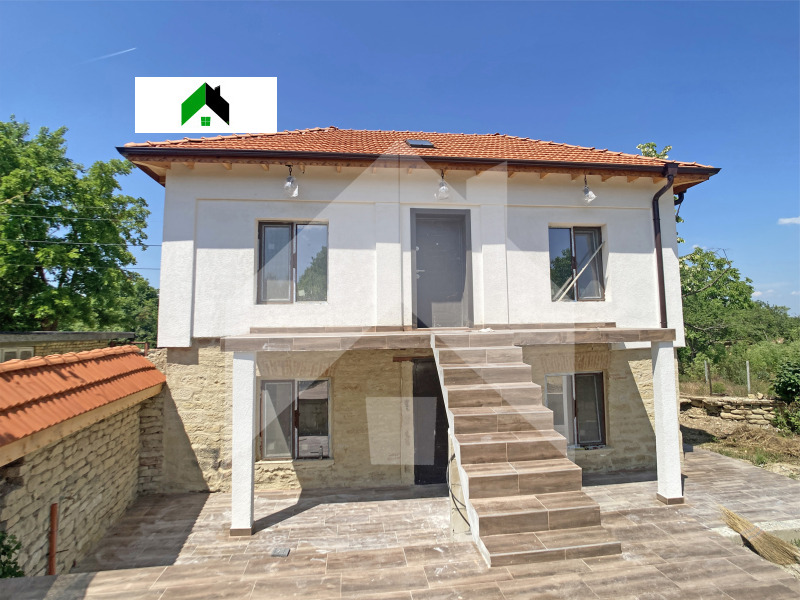 Продава КЪЩА в област Шумен, гр. Нови пазар - 110 кв.м / 83 000 € » 162 333.89 лв., ДИМИТРОВ ИМОТИ
