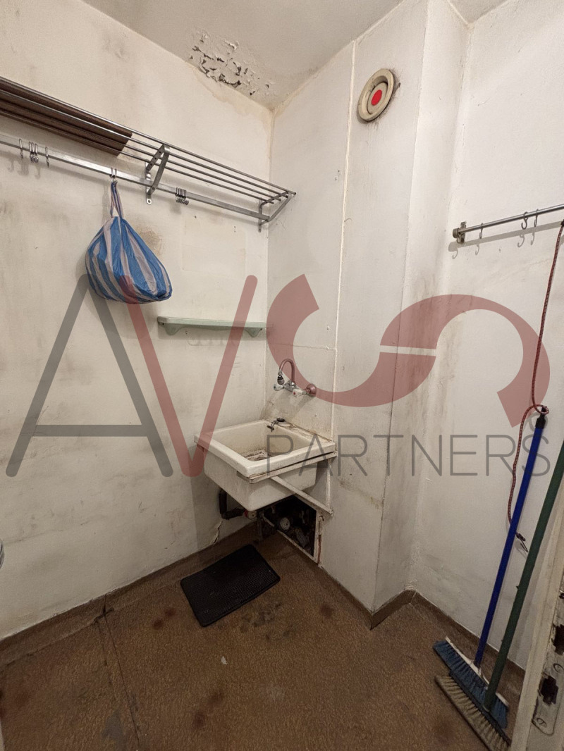 Продава  2-стаен град София , Люлин 2 , 65 кв.м | 88929945 - изображение [8]