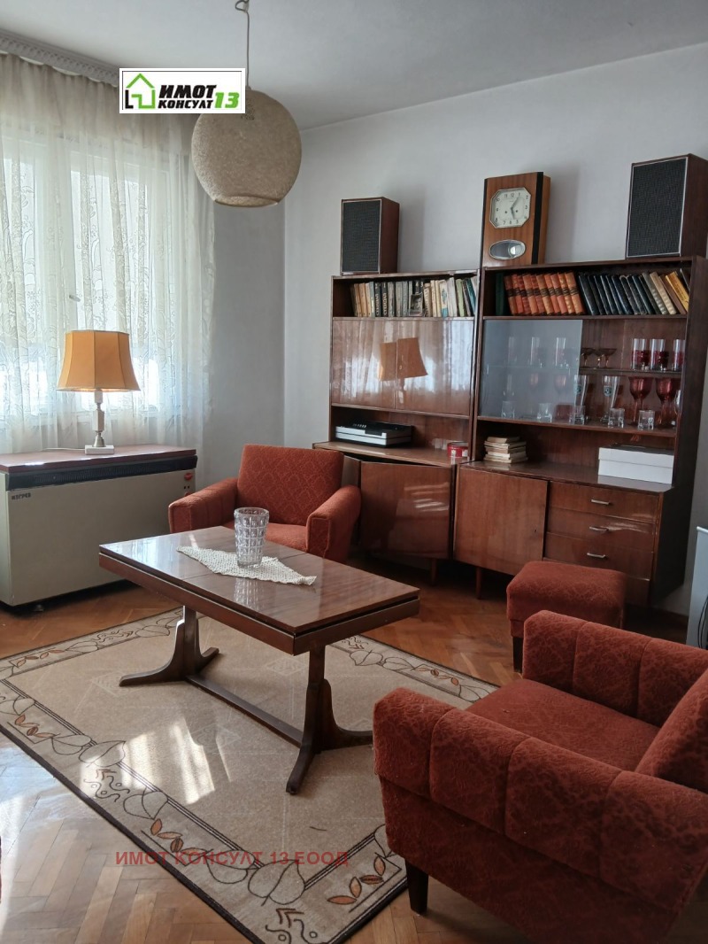 In vendita  2 camere da letto Pleven , Shirok tsentar , 109 mq | 14734805