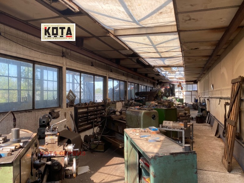 Te koop  Industrie gebouw Sofia , Tsjelopetsjene , 2100 m² | 58066051 - afbeelding [6]