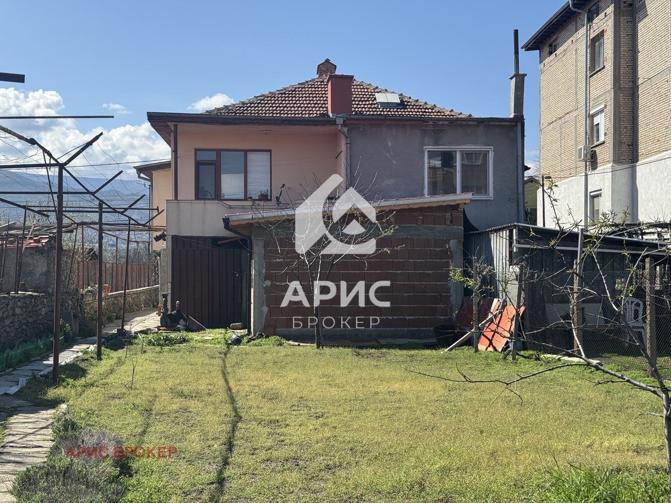 Продава ЕТАЖ ОТ КЪЩА, гр. Пловдив, Коматево, снимка 12 - Етаж от къща - 53645884