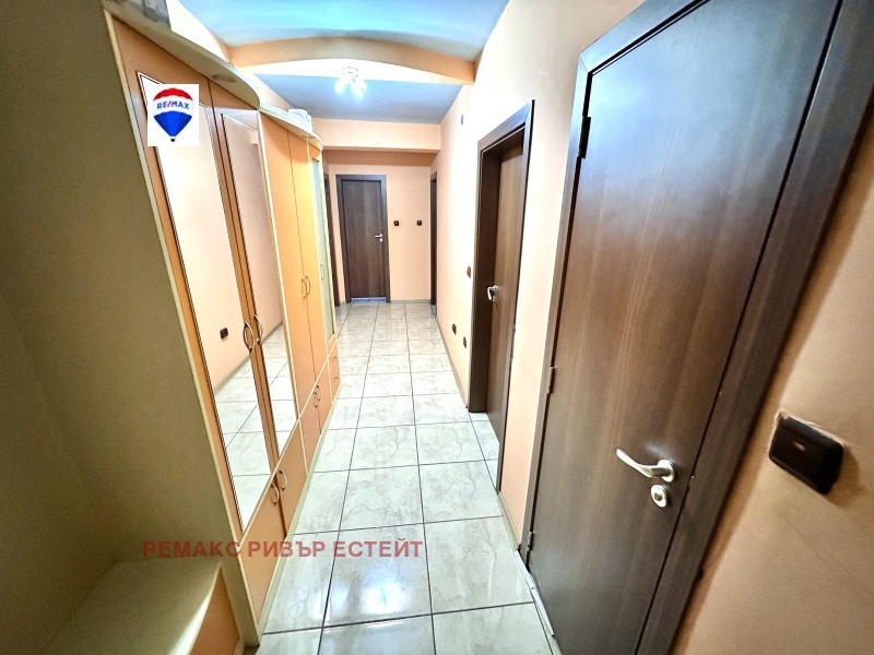 Продава  3-стаен град Русе , Център , 94 кв.м | 34906258 - изображение [8]