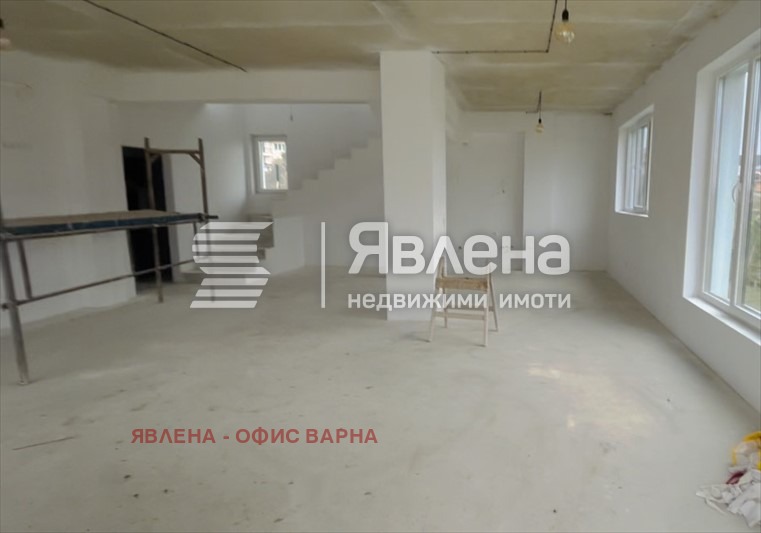 Продава КЪЩА, гр. Варна, м-т Долна Трака, снимка 8 - Къщи - 48593173