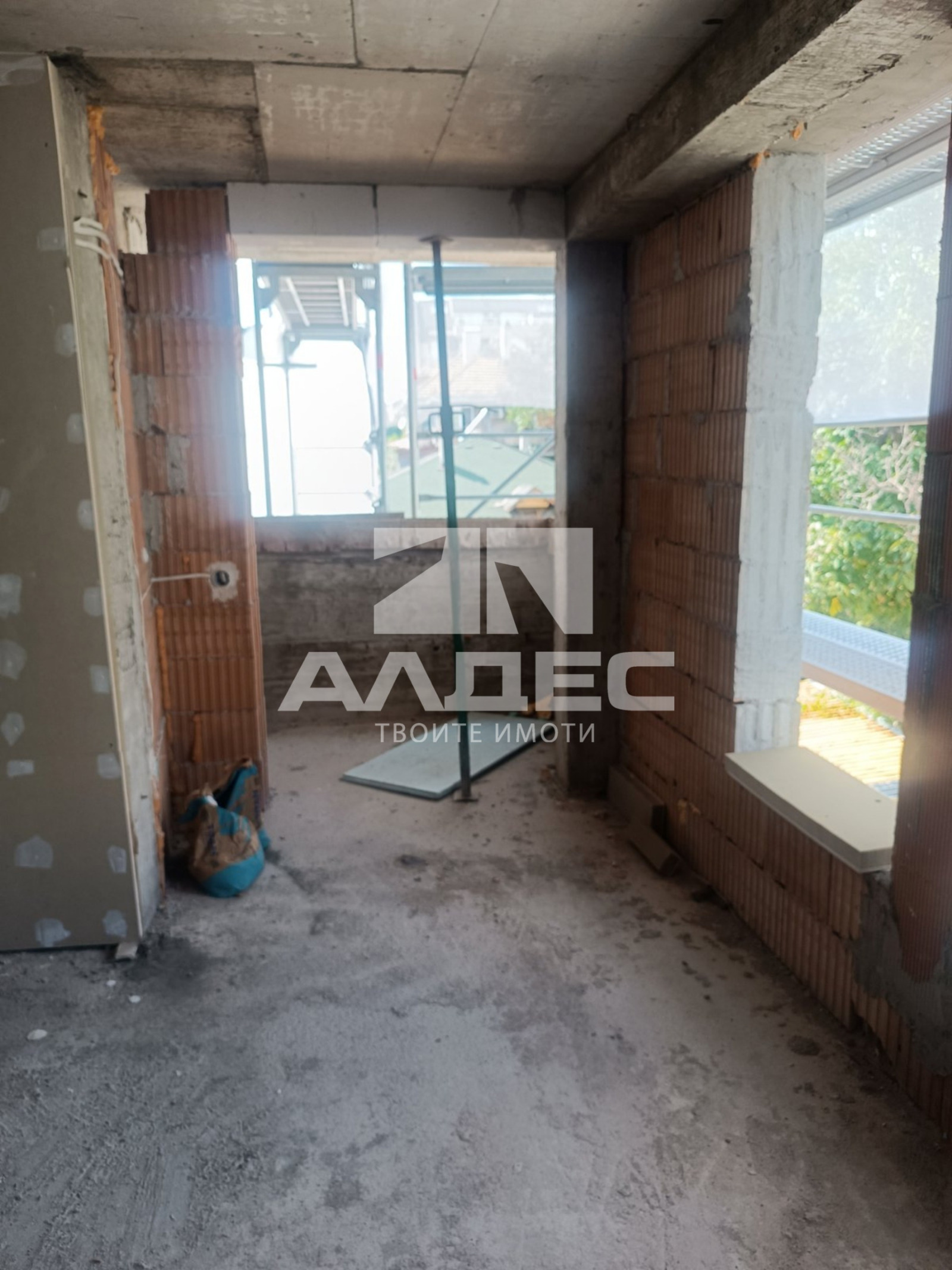 Продава 3-СТАЕН, гр. София, Център, снимка 8 - Апартаменти - 56019015
